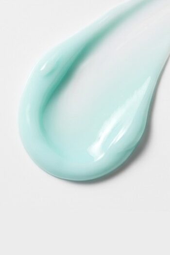 Alternative view of MOISTURISER